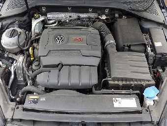 VOLKSWAGEN GOLF GTI 2014 Image 11