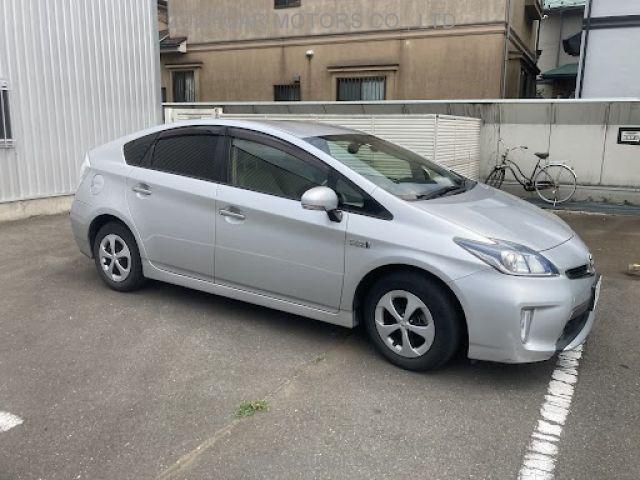 TOYOTA PRIUS PHV 2013 Image 4