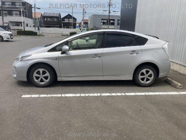 TOYOTA PRIUS PHV 2013 Image 3