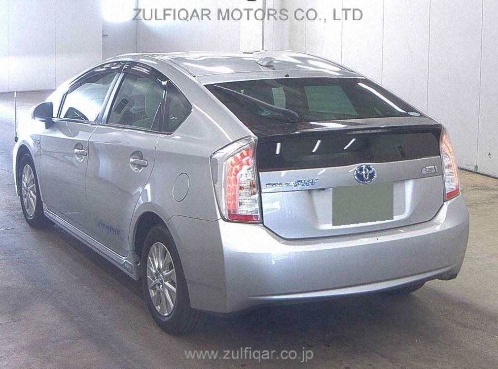 TOYOTA PRIUS PHV 2014 Image 2