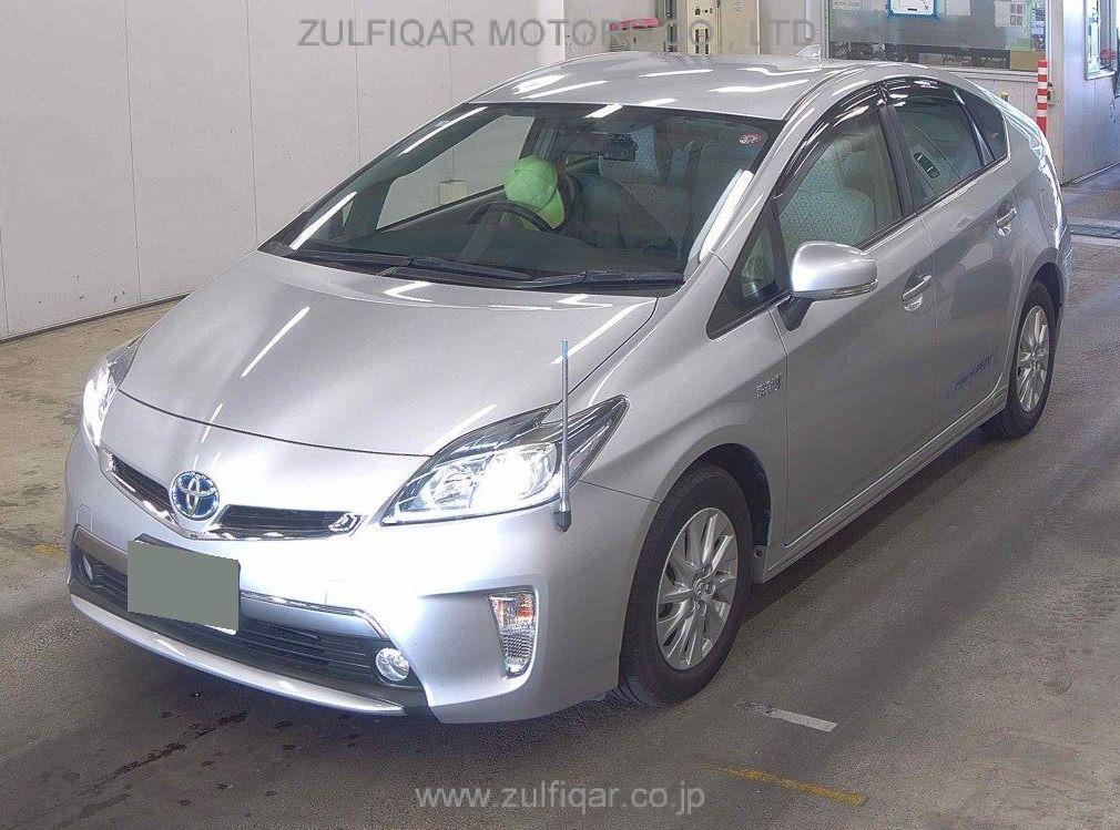 TOYOTA PRIUS PHV 2014 Image 4