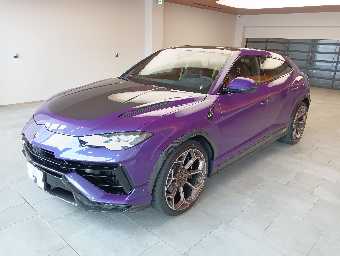 LAMBORGHINI URUS 2023 Image 2
