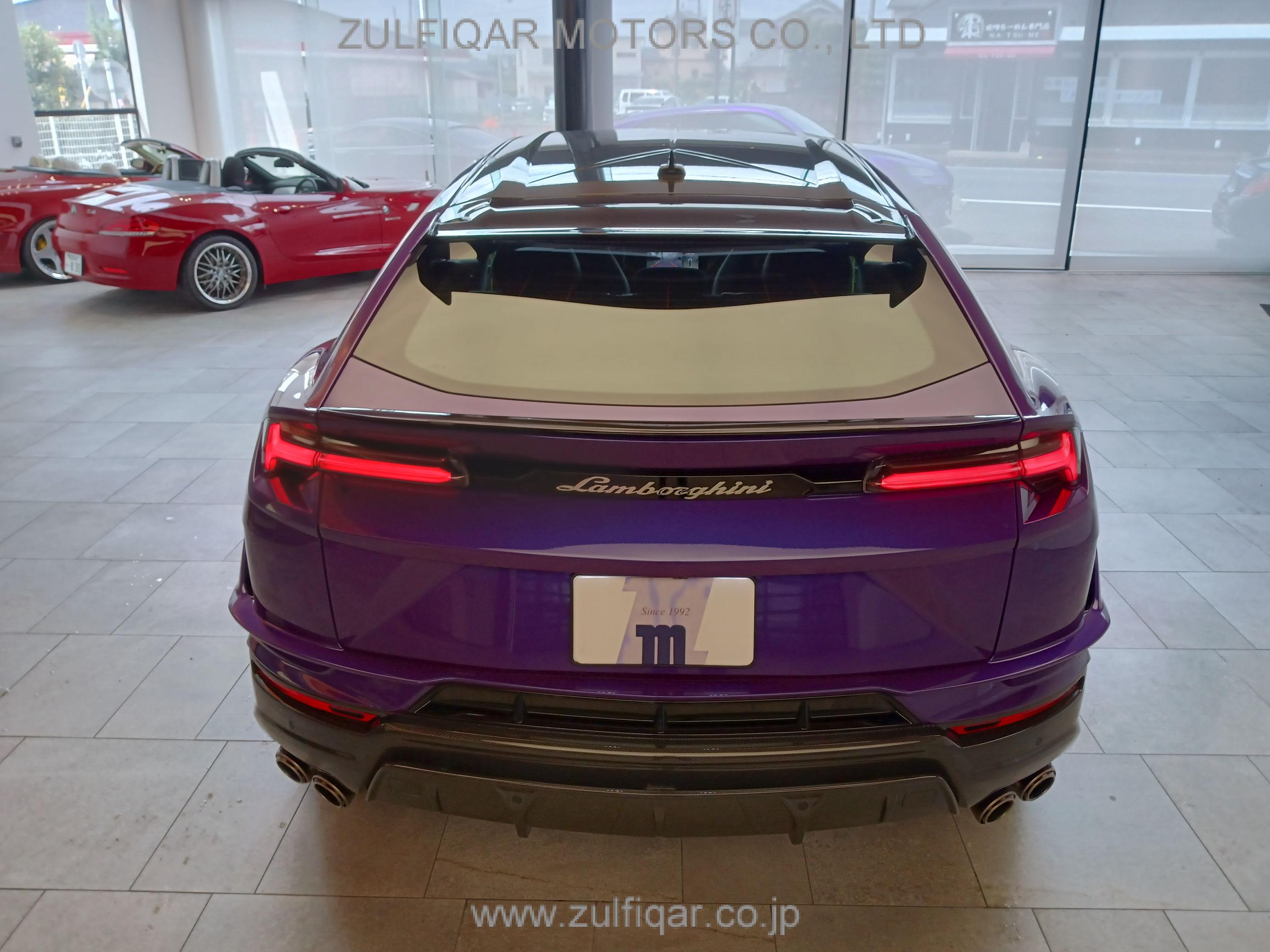 LAMBORGHINI URUS 2023 Image 25