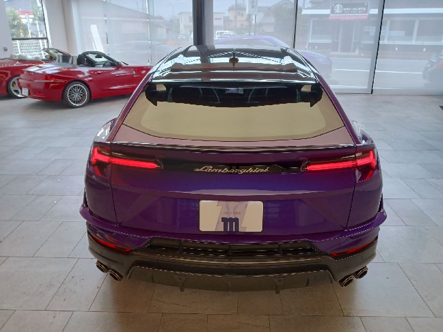 LAMBORGHINI URUS 2023 Image 25