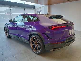 LAMBORGHINI URUS 2023 Image 20