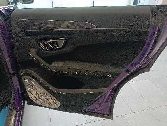 LAMBORGHINI URUS 2023 Image 51