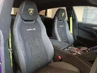 LAMBORGHINI URUS 2023 Image 54