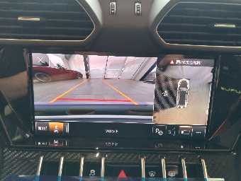 LAMBORGHINI URUS 2023 Image 60