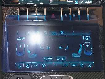 LAMBORGHINI URUS 2023 Image 62