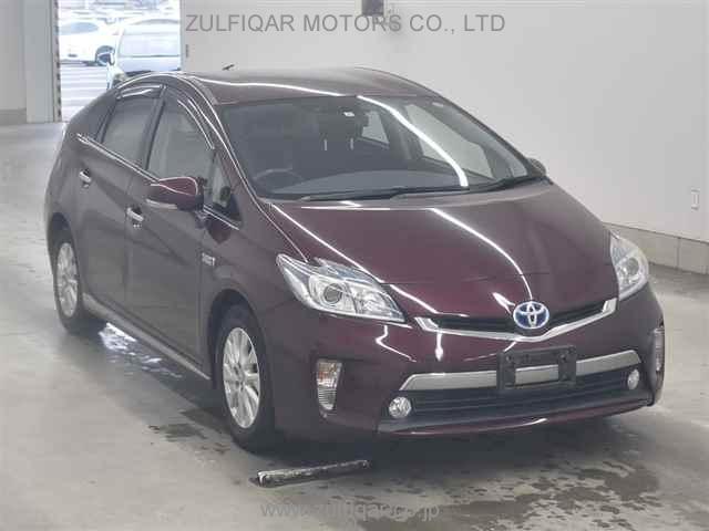 TOYOTA PRIUS PHV 2013 Image 1