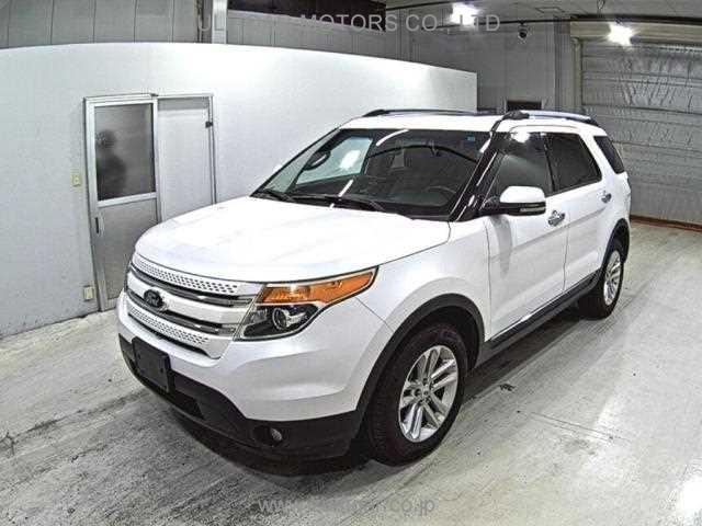 FORD EXPLORER 2012 Image 4