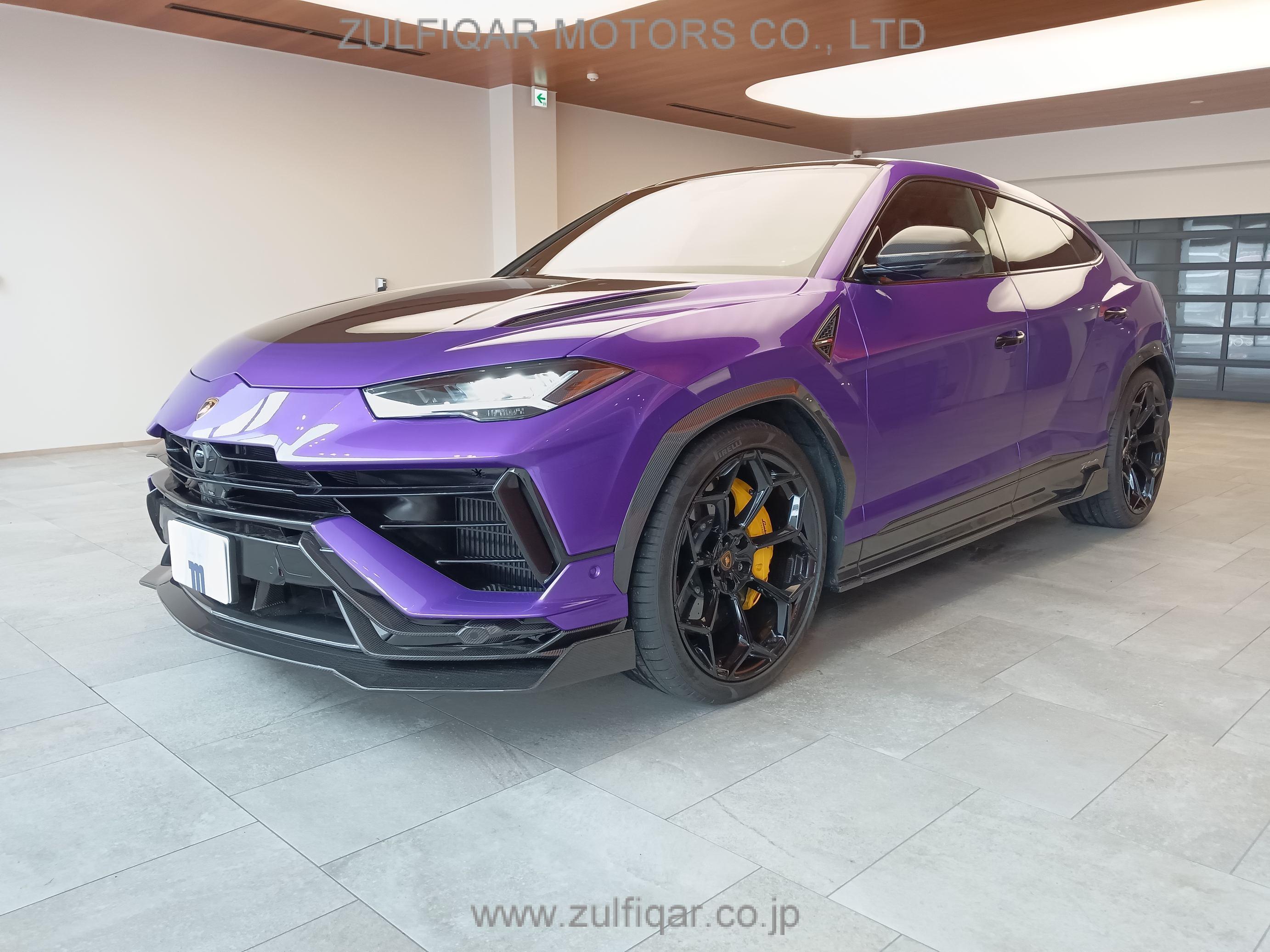 LAMBORGHINI URUS 2024 Image 1