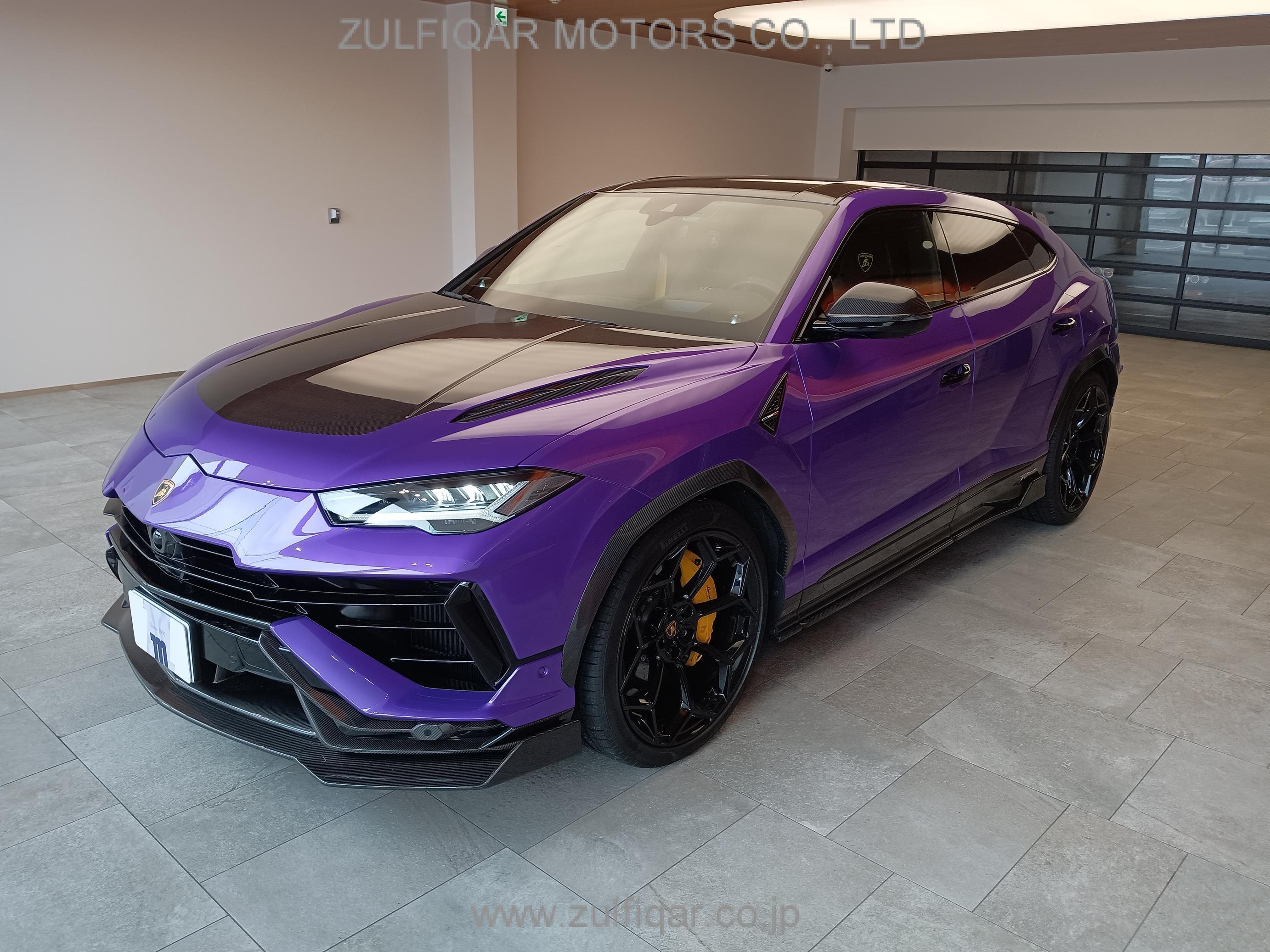 LAMBORGHINI URUS 2024 Image 2