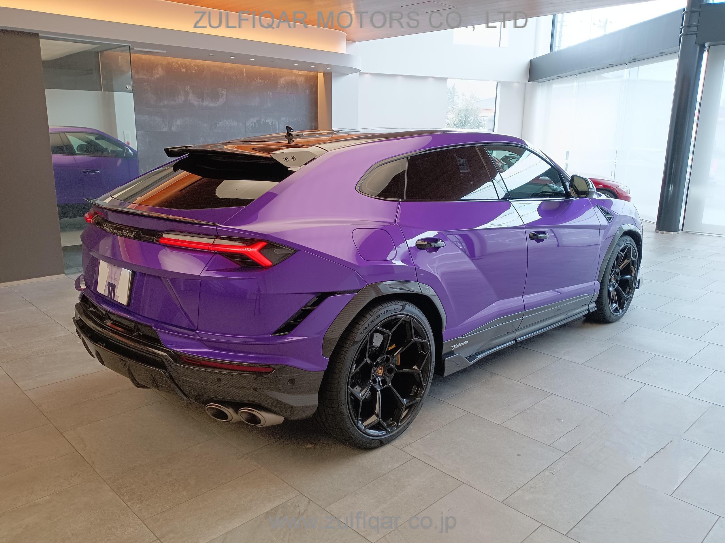 LAMBORGHINI URUS 2024 Image 29