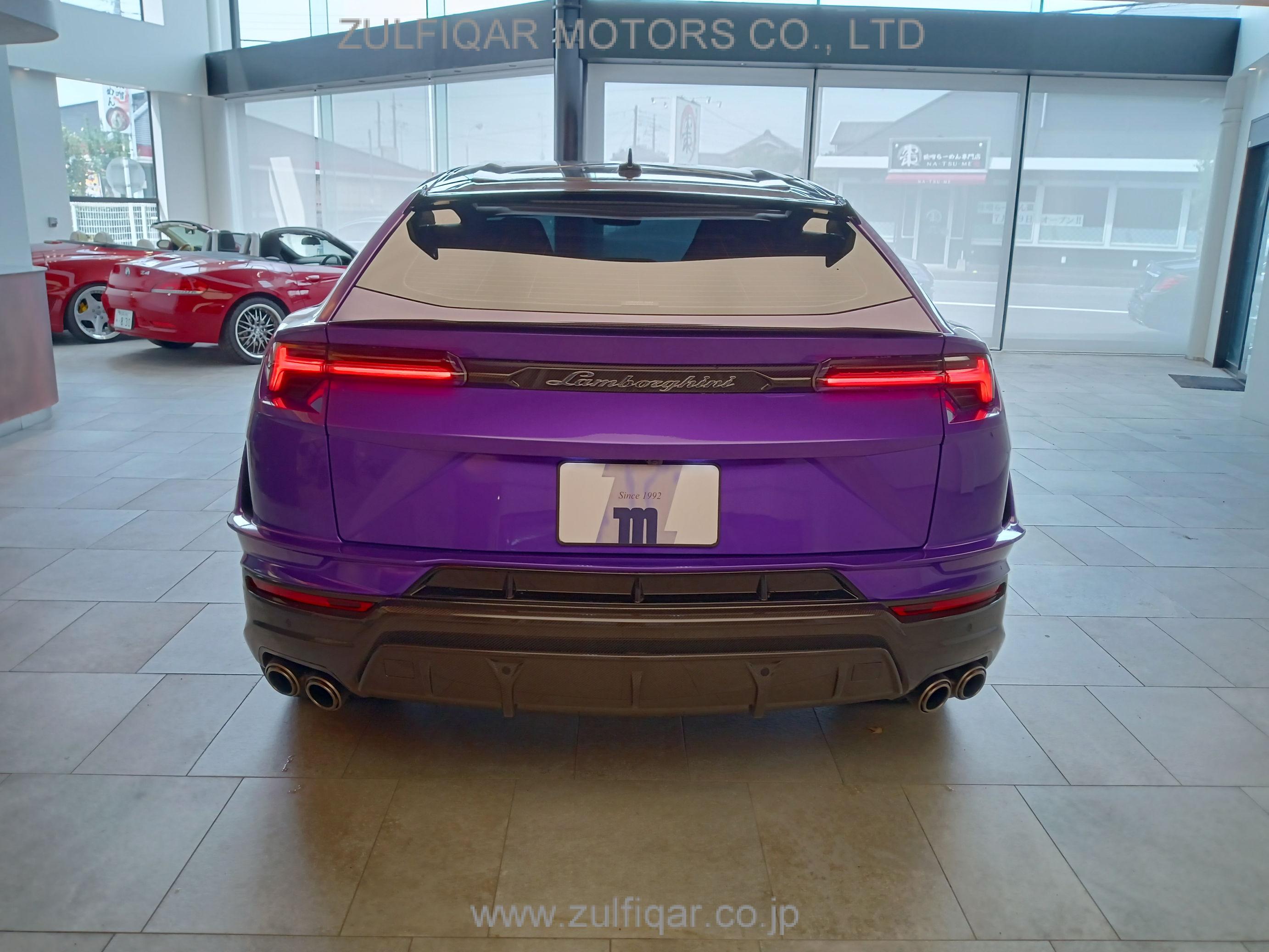 LAMBORGHINI URUS 2024 Image 32