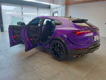LAMBORGHINI URUS 2024 Image 31