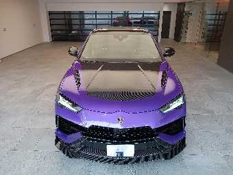 LAMBORGHINI URUS 2024 Image 7