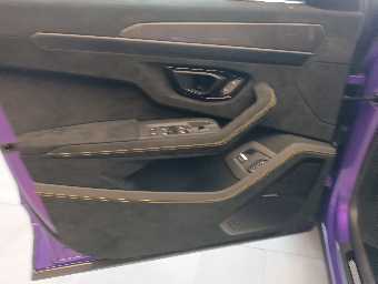 LAMBORGHINI URUS 2024 Image 57