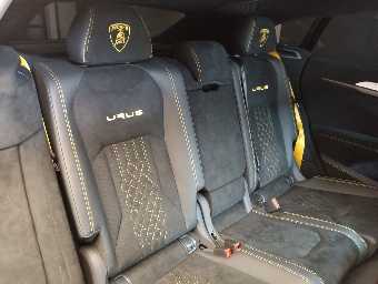 LAMBORGHINI URUS 2024 Image 67