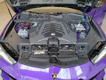 LAMBORGHINI URUS 2024 Image 82