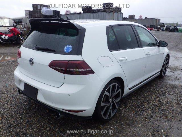 VOLKSWAGEN GOLF GTI 2016 Image 10