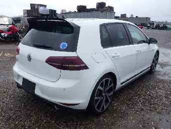 VOLKSWAGEN GOLF GTI 2016 Image 4