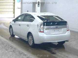 TOYOTA PRIUS PHV 2013 Image 2