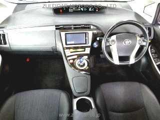 TOYOTA PRIUS PHV 2013 Image 3