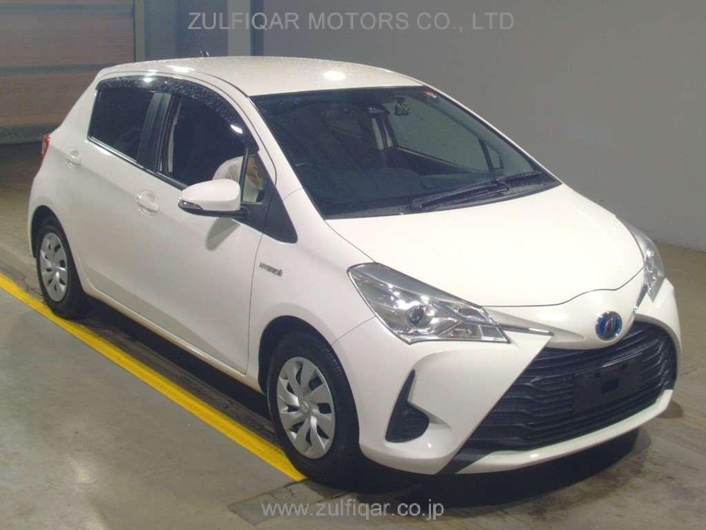 TOYOTA VITZ 2019 Image 3