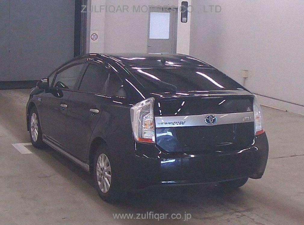 TOYOTA PRIUS PHV 2014 Image 2