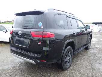 TOYOTA LAND CRUISER 2023 Image 3