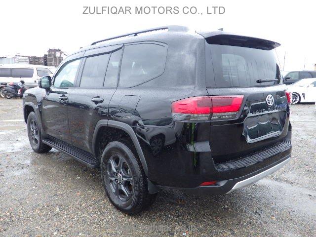 TOYOTA LAND CRUISER 2023 Image 12