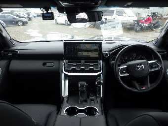 TOYOTA LAND CRUISER 2023 Image 9