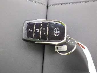 TOYOTA LAND CRUISER 2023 Image 13