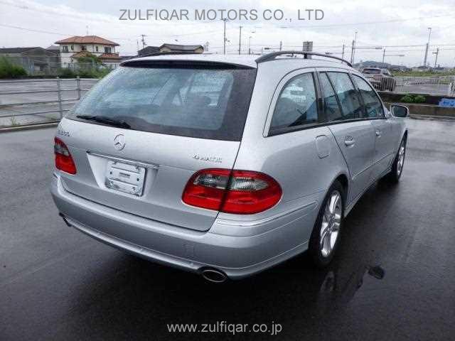 MERCEDES BENZ E CLASS STATION WAGON 2009 Image 5