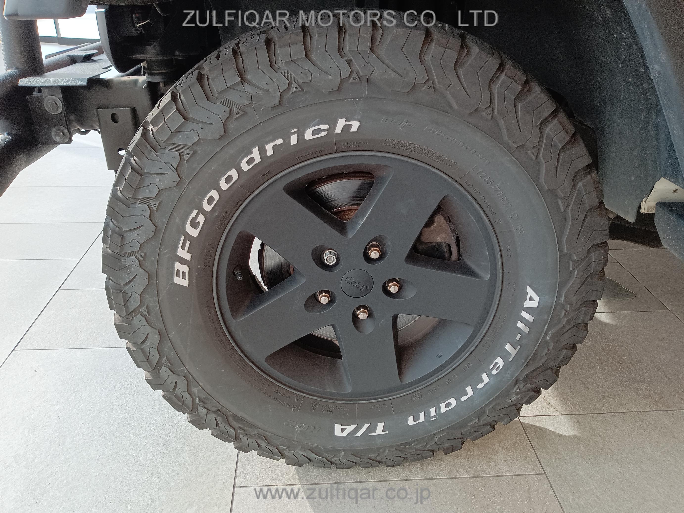 JEEP WRANGLER UNLIMITED 2010 Image 19