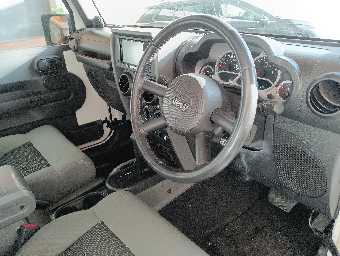 JEEP WRANGLER UNLIMITED 2010 Image 17