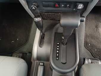JEEP WRANGLER UNLIMITED 2010 Image 32