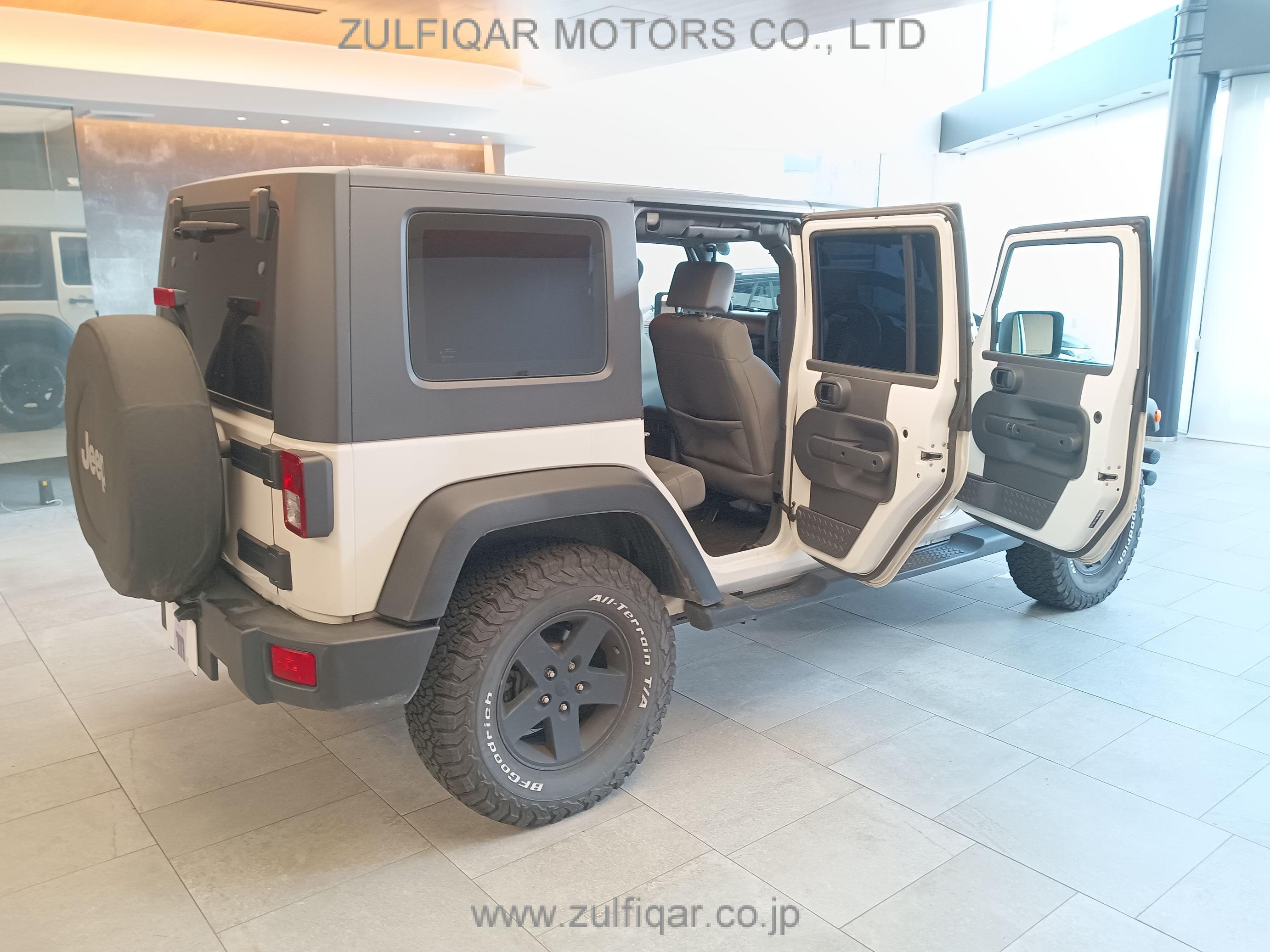 JEEP WRANGLER UNLIMITED 2010 Image 6