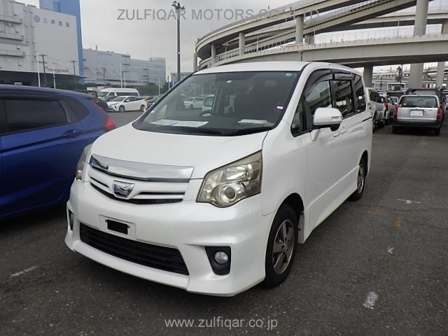 TOYOTA NOAH 2010 Image 19