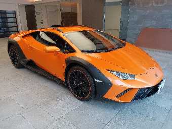 LAMBORGHINI HURACAN 2023 Image 22