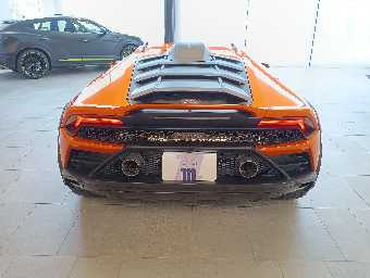 LAMBORGHINI HURACAN 2023 Image 24
