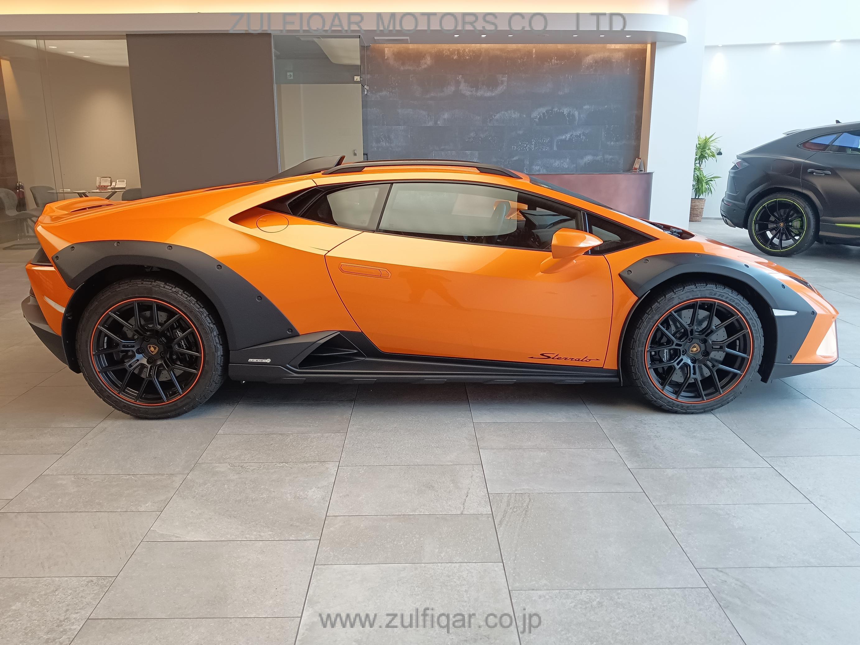 LAMBORGHINI HURACAN 2023 Image 4