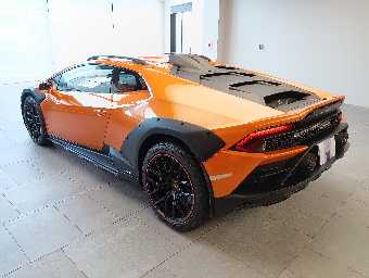 LAMBORGHINI HURACAN 2023 Image 25