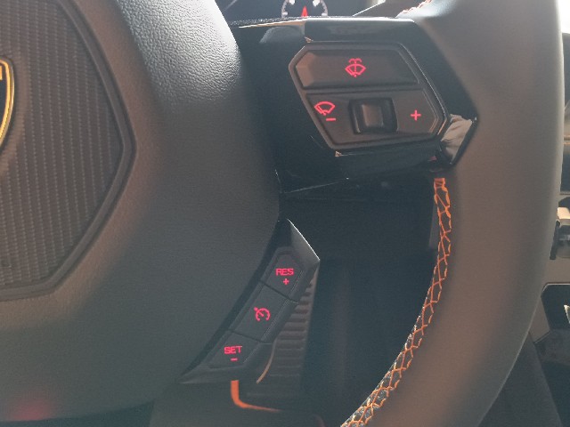 LAMBORGHINI HURACAN 2023 Image 71