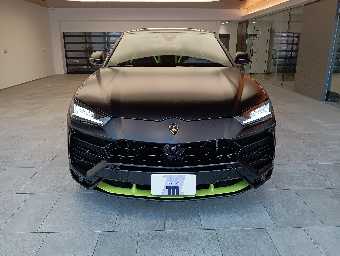 LAMBORGHINI URUS 2022 Image 14