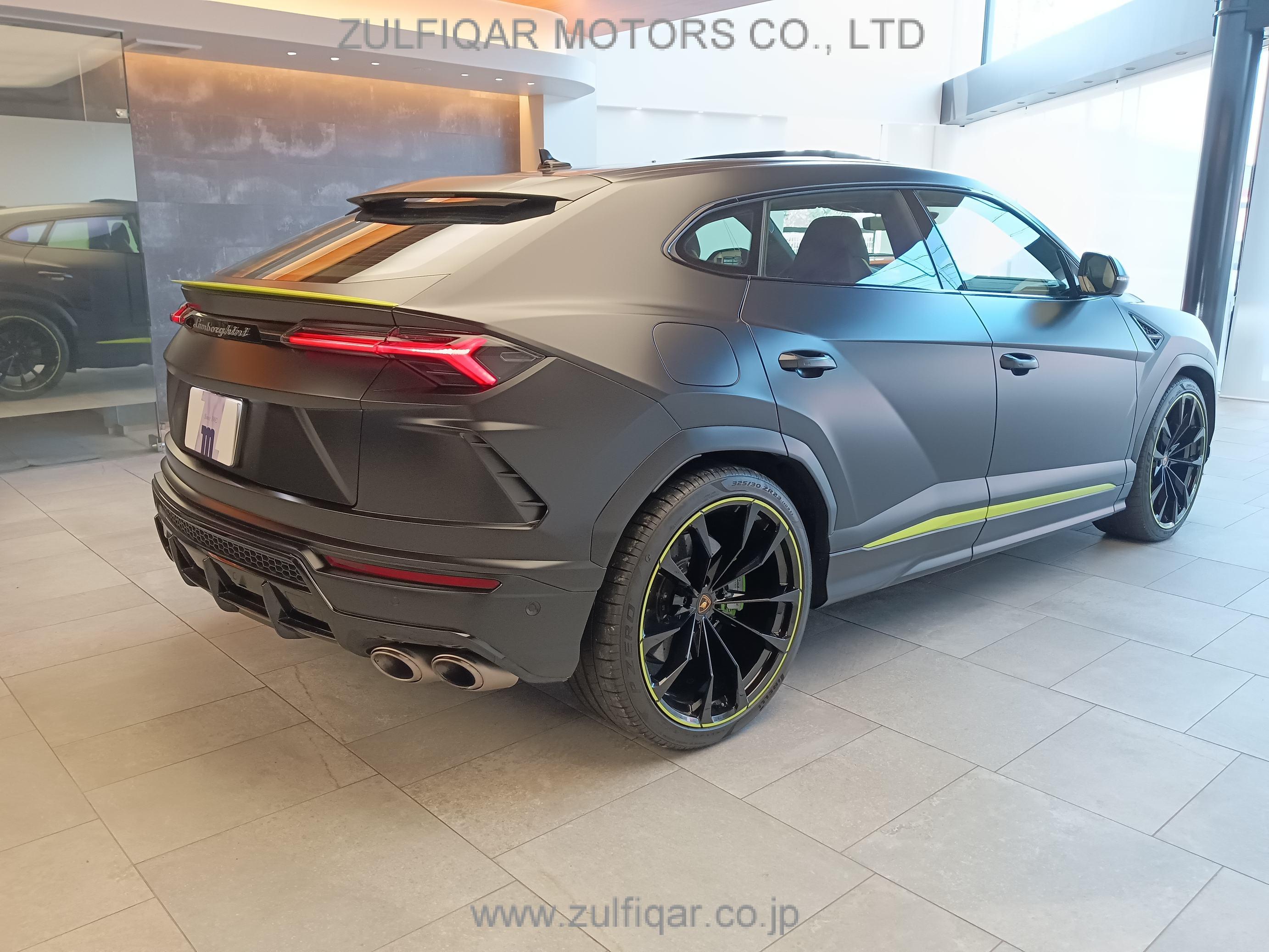 LAMBORGHINI URUS 2022 Image 22