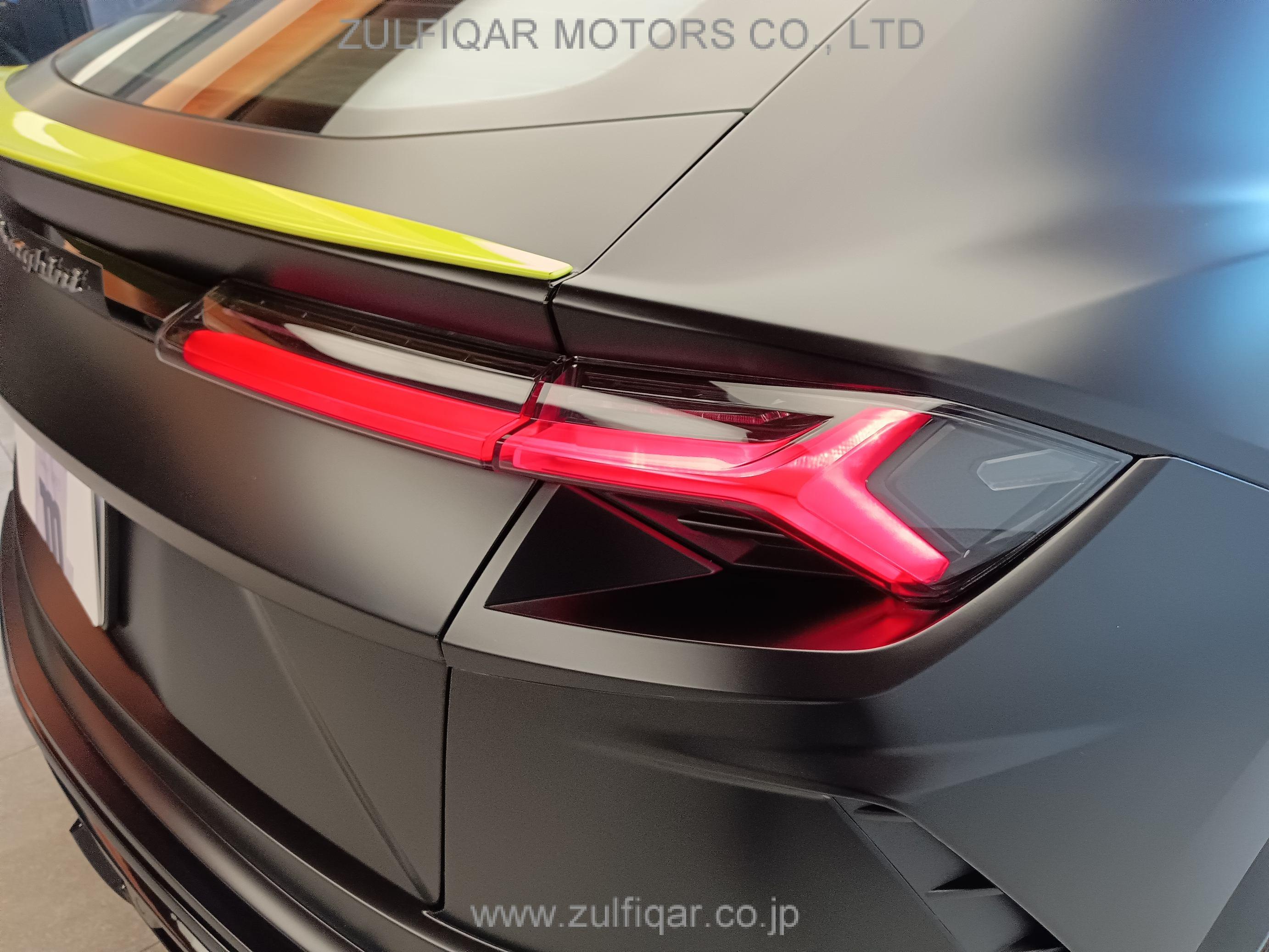 LAMBORGHINI URUS 2022 Image 26