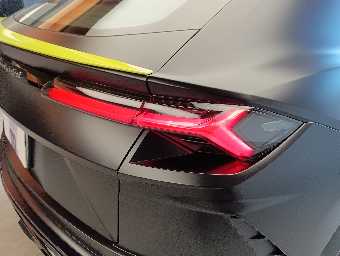 LAMBORGHINI URUS 2022 Image 20