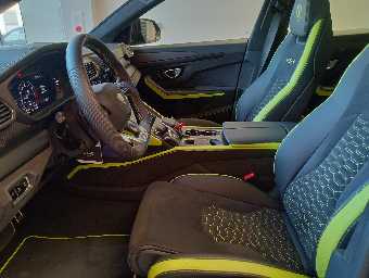 LAMBORGHINI URUS 2022 Image 29